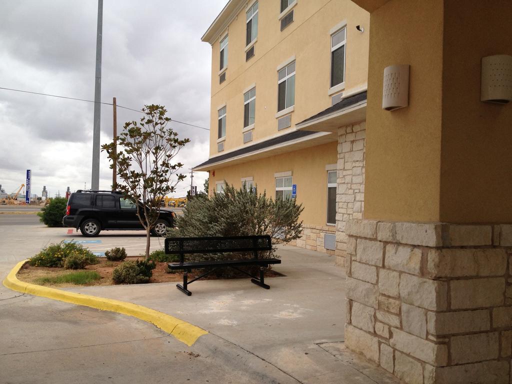 Super 8 By Wyndham Odessa Tx Hotel Exterior foto