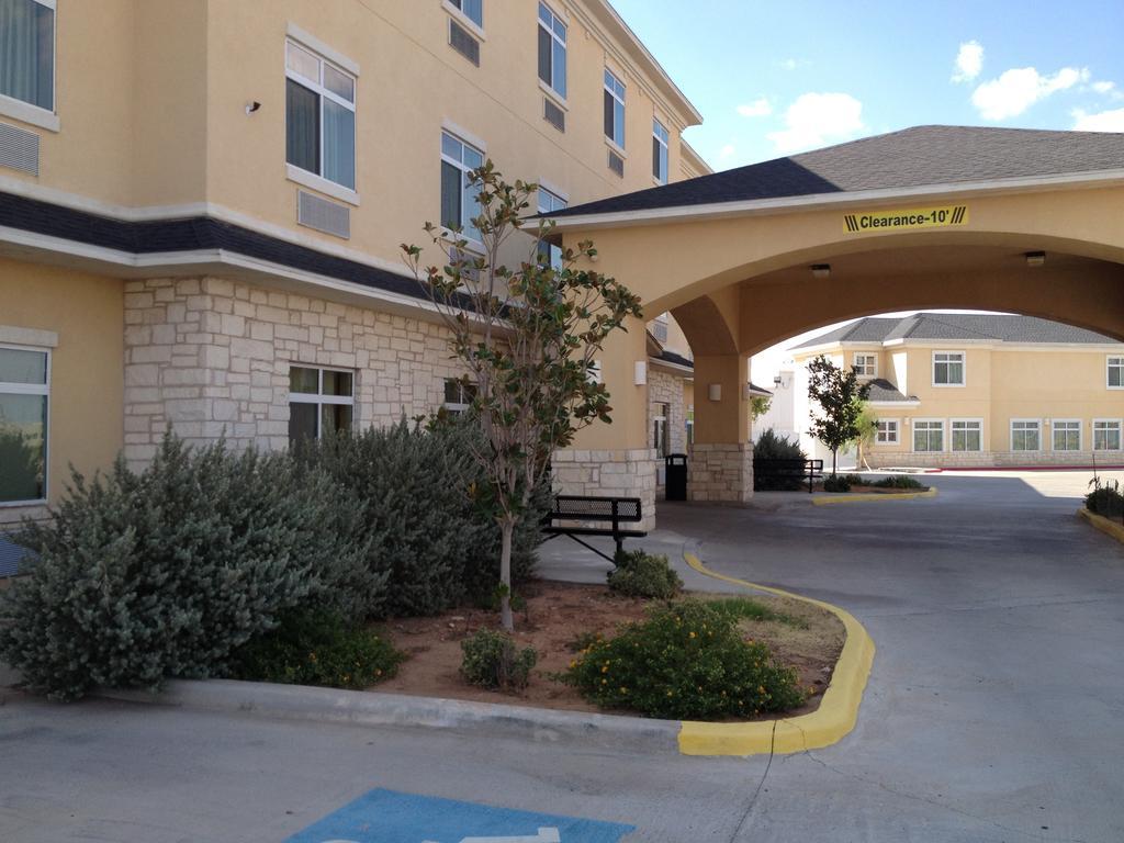 Super 8 By Wyndham Odessa Tx Hotel Exterior foto